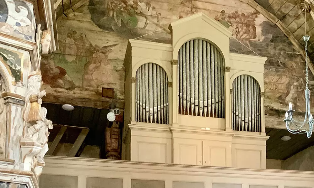 November: Voigt-Orgel (1885) in der Dorfkirche Berge/Altmark (Sachsen-Anhalt)