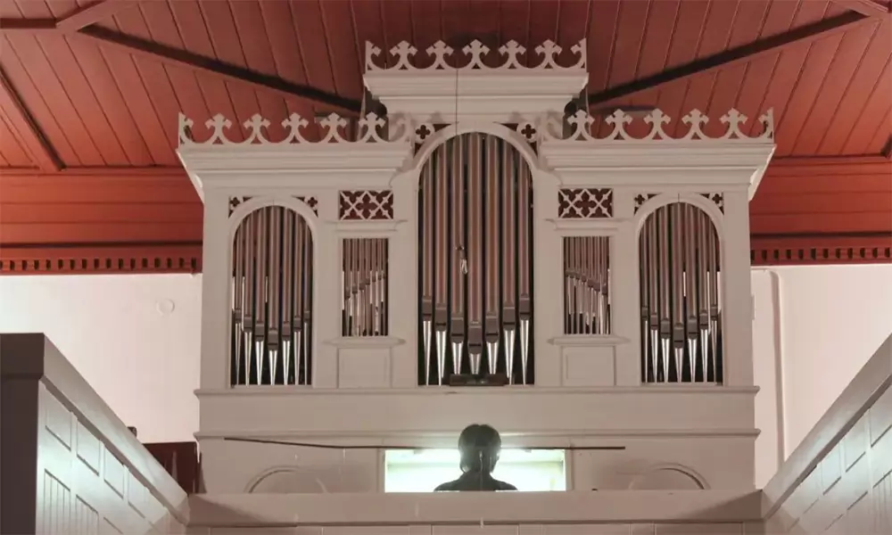 „Kräftige Prinzipale und sanfte Flöten – typisch für eine Furtwängler-Orgel – einfach wunderschön“.