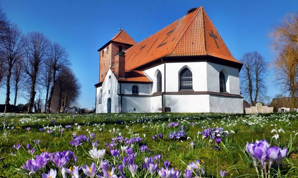 MÃ¤rz: Dorfkirche Bergenhusen