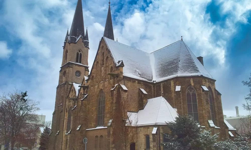 St. Ambrosius in Magdeburg: Nordost-Ansicht