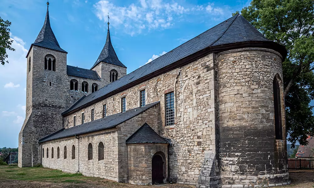 Stiftskirche St. Cyriakus Frose im Salzlandkreis (Sachsen-Anhalt)