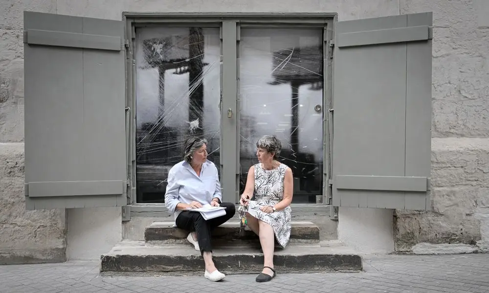 Pfarrerin Simone Carstens-Kant und die Architektin Claudia Cappeller