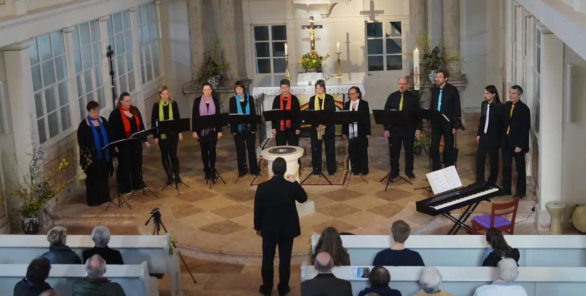 Gospelkonzert in St. Nikolai GrÃ¼nlichtenberg im April 2016