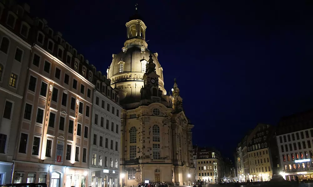 Dresdens Wahrzeichen, die Frauenkirche am Neumarkt