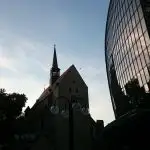 Bing, Matthias | Köln Schildergasse - Antoniterkirche mit Spiegelung im Weltstadthaus