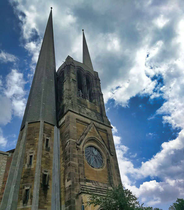 St. Johannis zu Würzburg ist umgangssprachlich die 