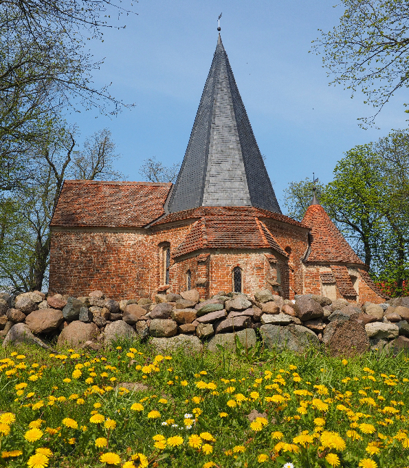 Dorfkirche Ludorf (Mecklenburgische Seenplatte)