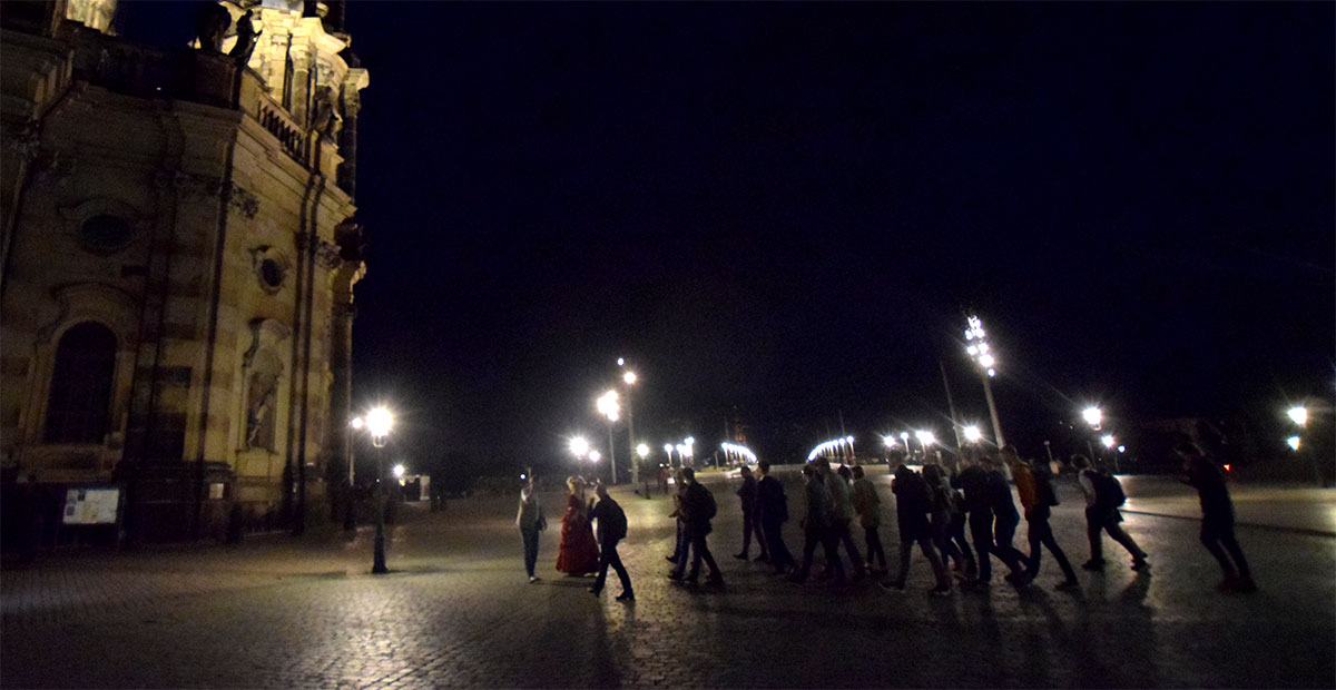 Ein Spaziergang durch Dresden bei Nacht
