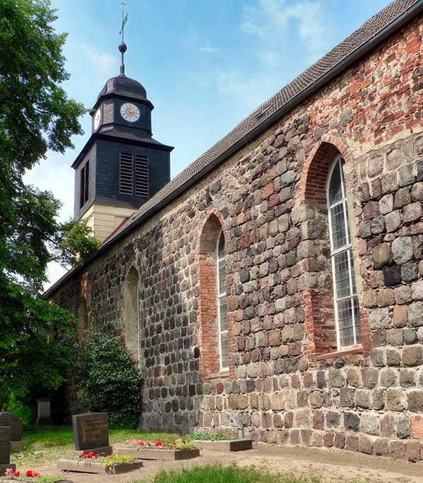 Dorfkirche Blankenburg in der brandenburgischen Uckermark