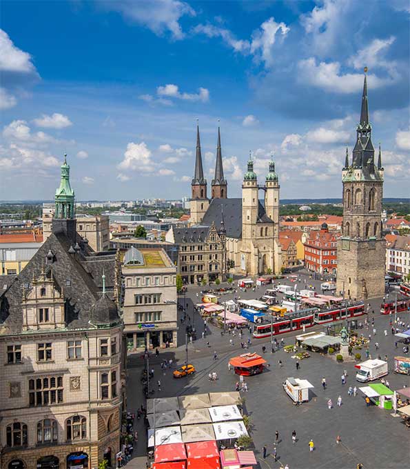 Blick vom ratshof auf den Marktplatz Halle