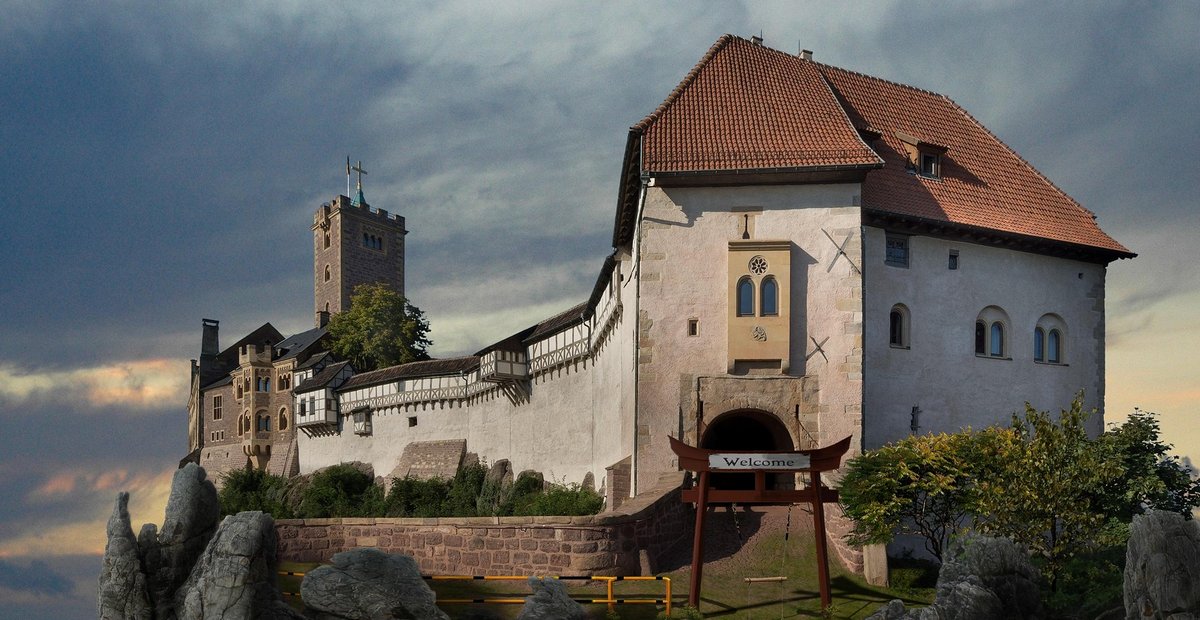 Die Wartburg zu Eisenach - hier übersetzte Luther die Bibel ins Deutsche Die Wartburg zu Eisenach - hier übersetzte Luther die Bibel ins Deutsche