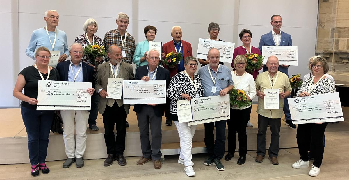 Preisträger und Preisträgerinnen beim Ehrenamtspreis „Goldenen Kirchturm“ 2026