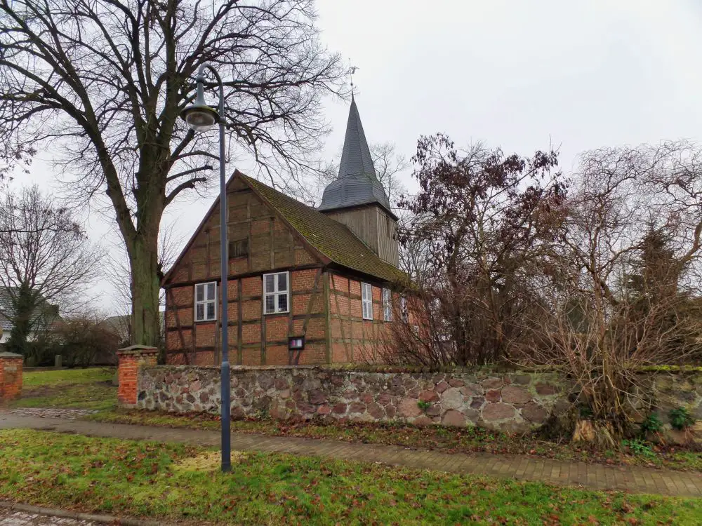 Dorfkirche Schmolde