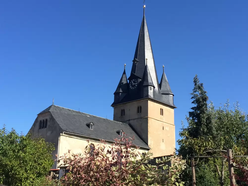 Jungfrau-Maria-Kirche Weira